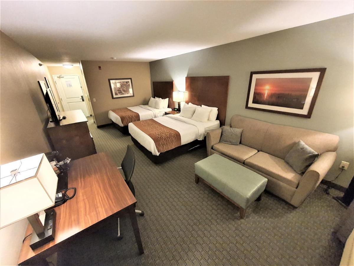 Amerivu Inn And Suites - Chisago City Extérieur photo