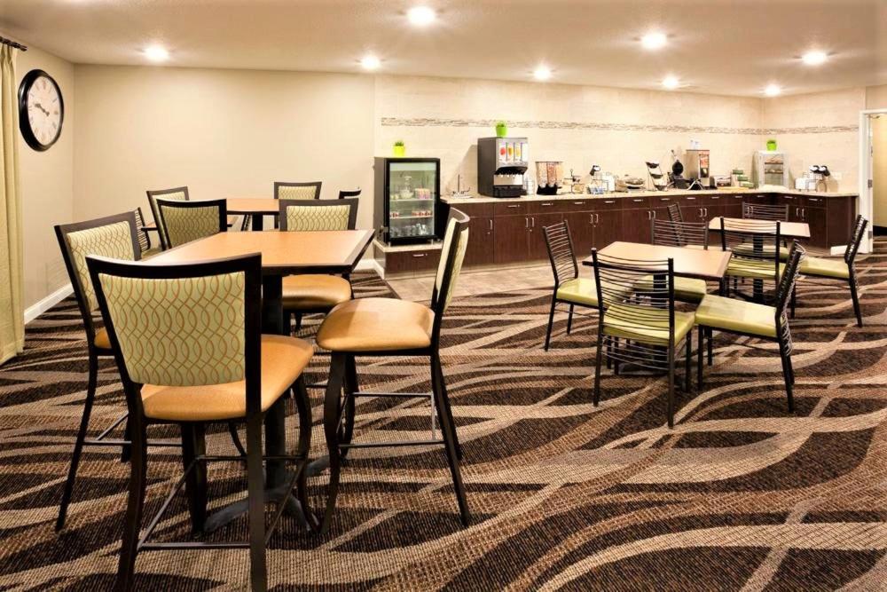 Amerivu Inn And Suites - Chisago City Extérieur photo