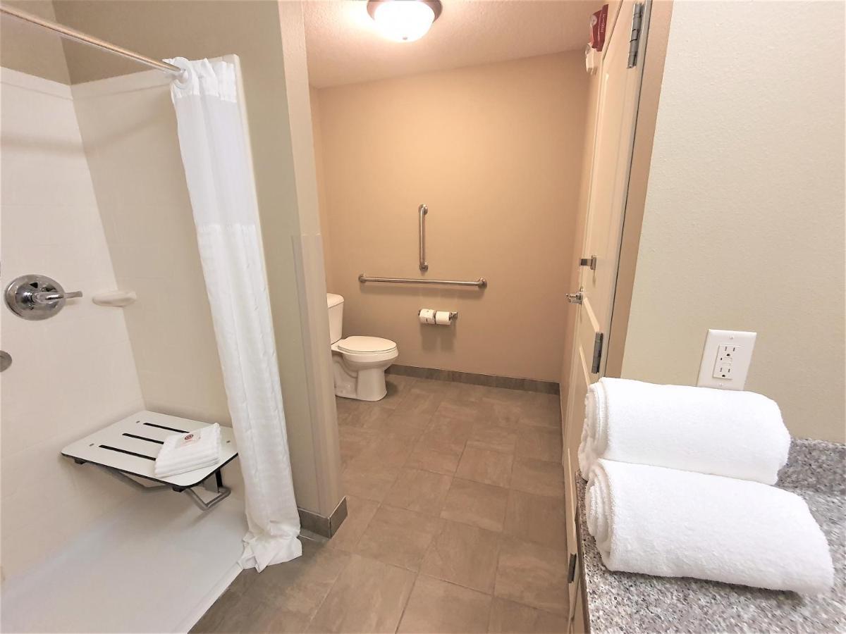 Amerivu Inn And Suites - Chisago City Extérieur photo