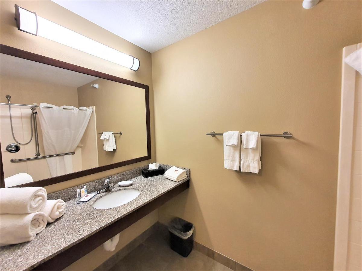 Amerivu Inn And Suites - Chisago City Extérieur photo