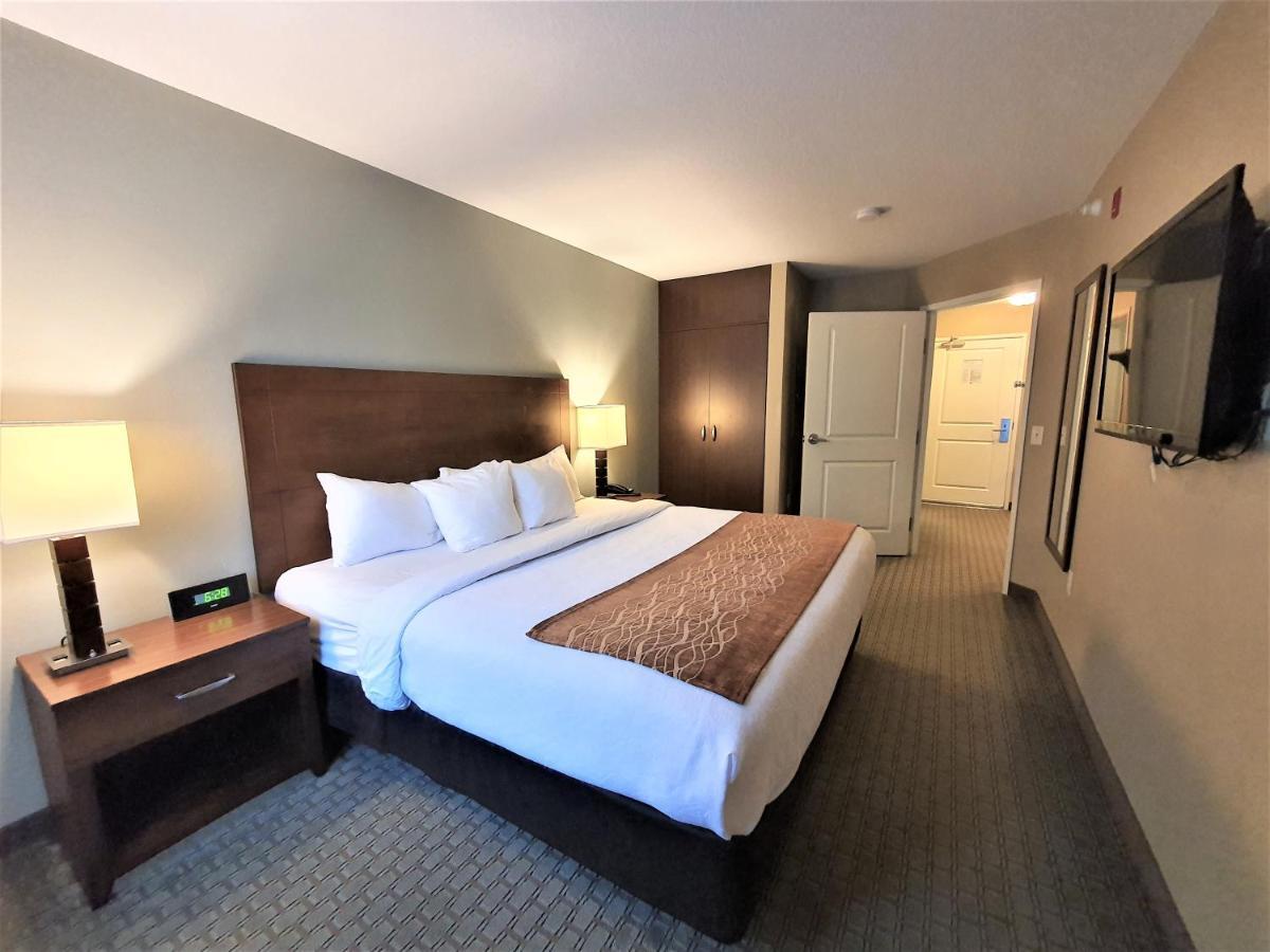 Amerivu Inn And Suites - Chisago City Extérieur photo