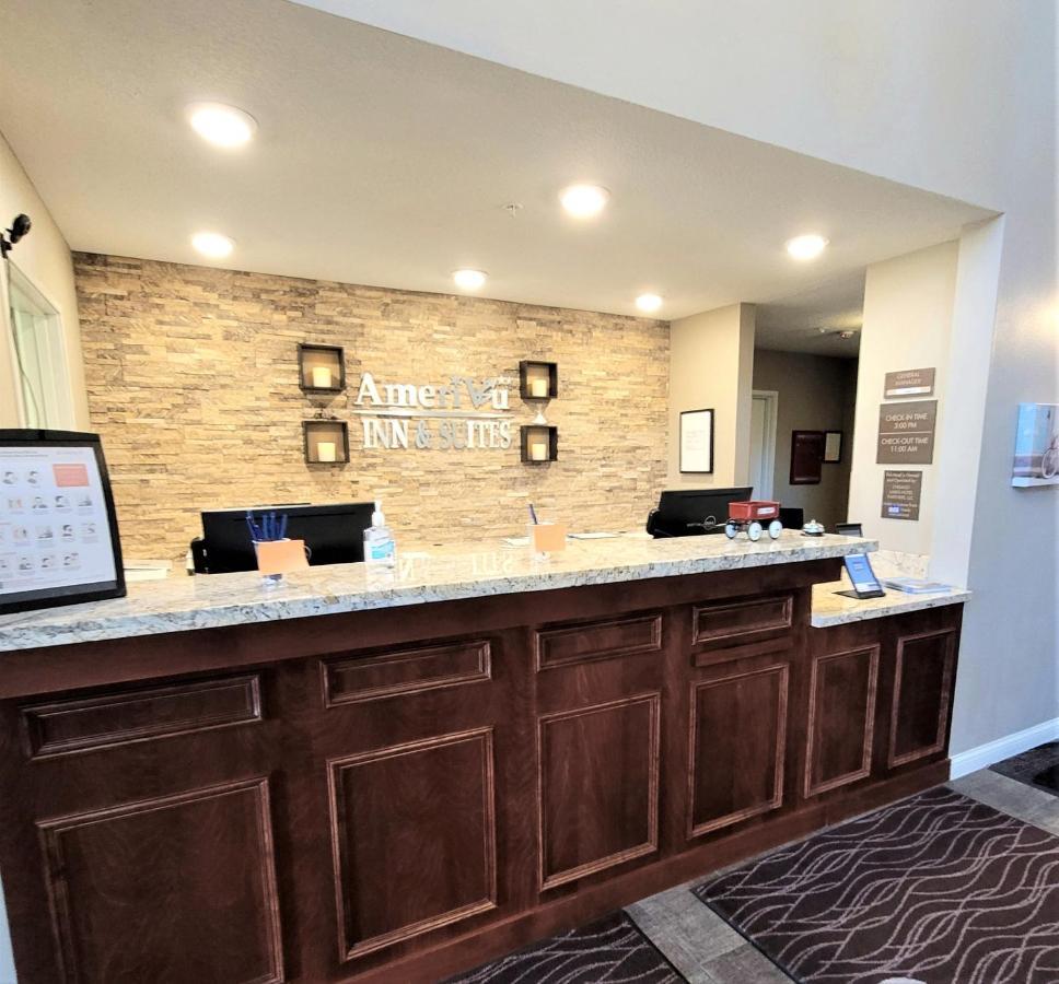 Amerivu Inn And Suites - Chisago City Extérieur photo